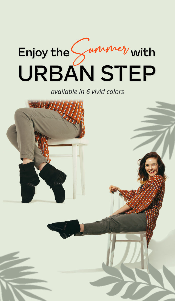 The image shows model Alyssa Marie Glanville wearing the black boots Urban Step. The vibe is positive and summery.
